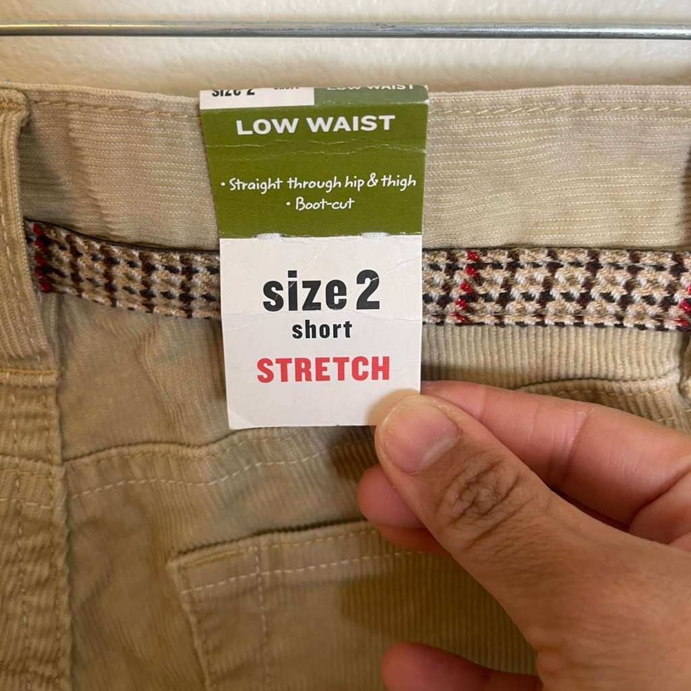 Y2k Streetwear Old Navy Womens Low Waist Boot-Cut Corduroy Pants Tan 2 Short NWT - Picture 6 of 11